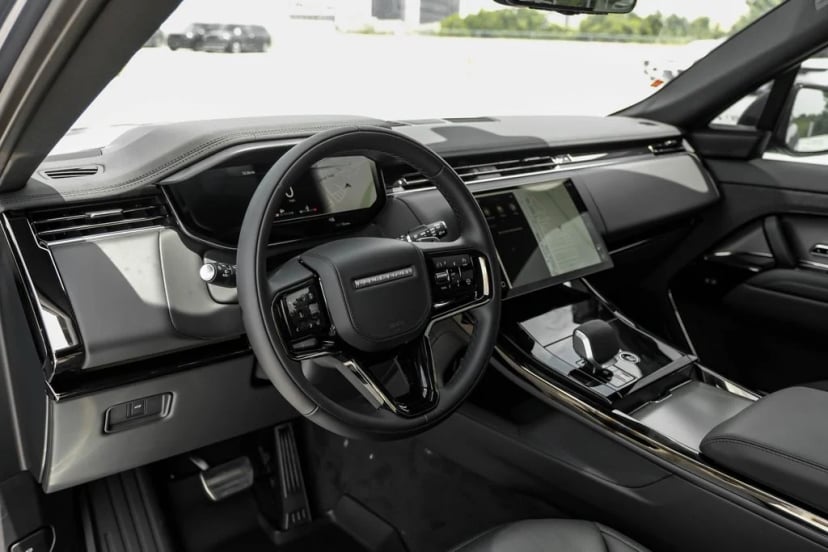 2026 Land Rover Range Rover Sport - Image 3