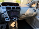 2013 Toyota Prius V - Preview 7