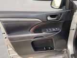 2017 Toyota Highlander - Preview 10