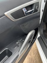 2017 Hyundai Veloster - Preview 9