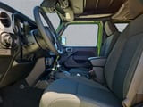 2025 Jeep Wrangler - Preview 9