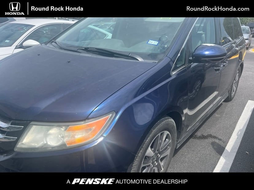 2014 Honda Odyssey - Image 2