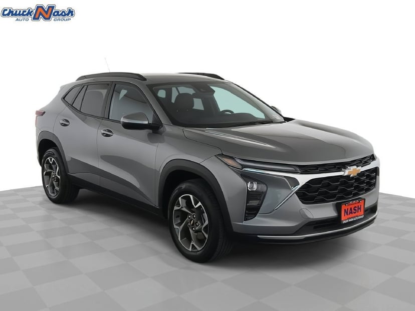 2025 Chevrolet Trax - Image 1