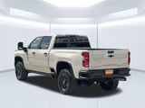2026 Chevrolet Silverado 2500 HD - Preview 3