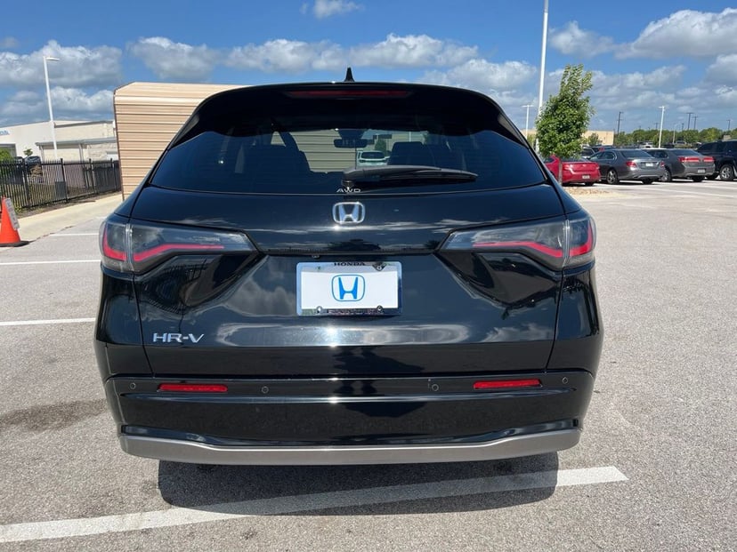 2025 Honda HR-V - Image 2