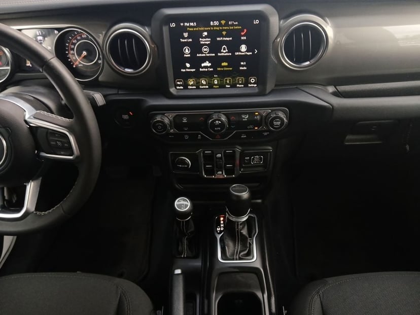 2023 Jeep Gladiator - Image 3