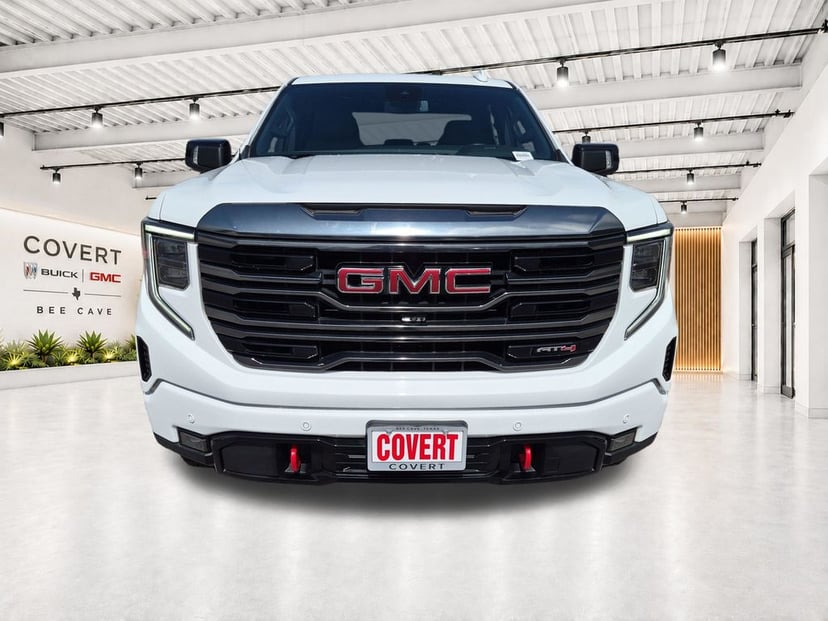 2023 GMC Sierra 1500 - Image 3
