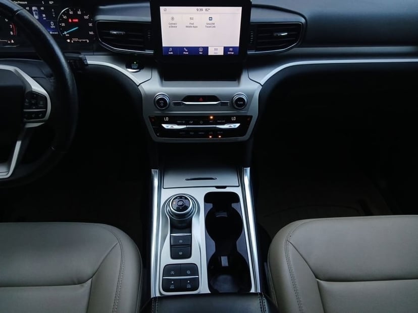 2020 Ford Explorer - Image 3