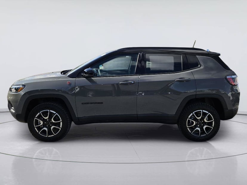 2026 Jeep Compass - Image 1