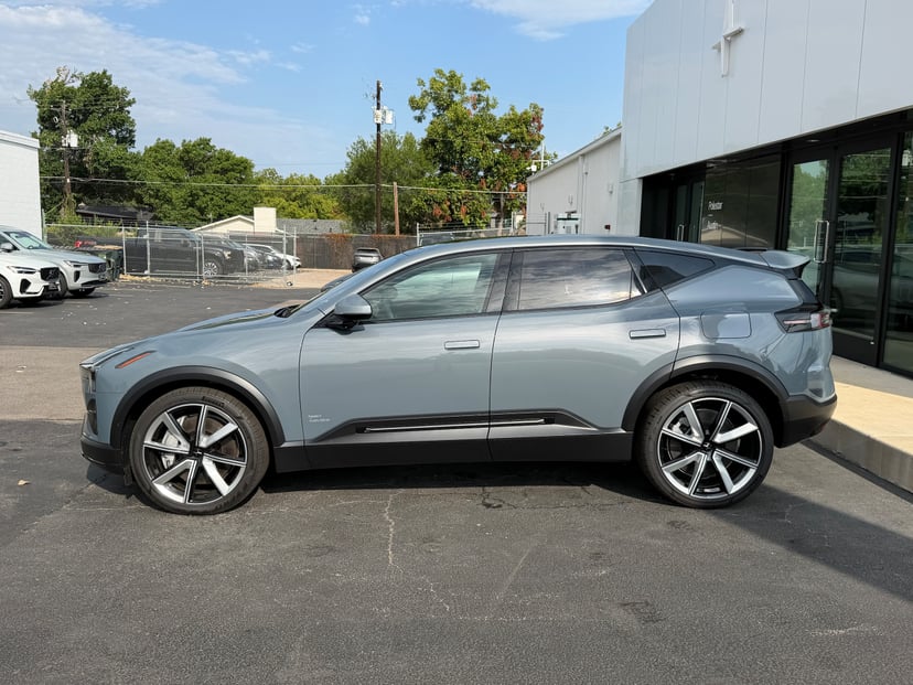 2025 Polestar 3 - Image 2
