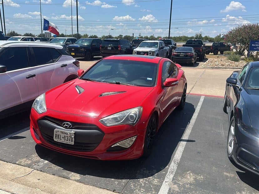 2016 Hyundai Genesis Coupe - Image 1