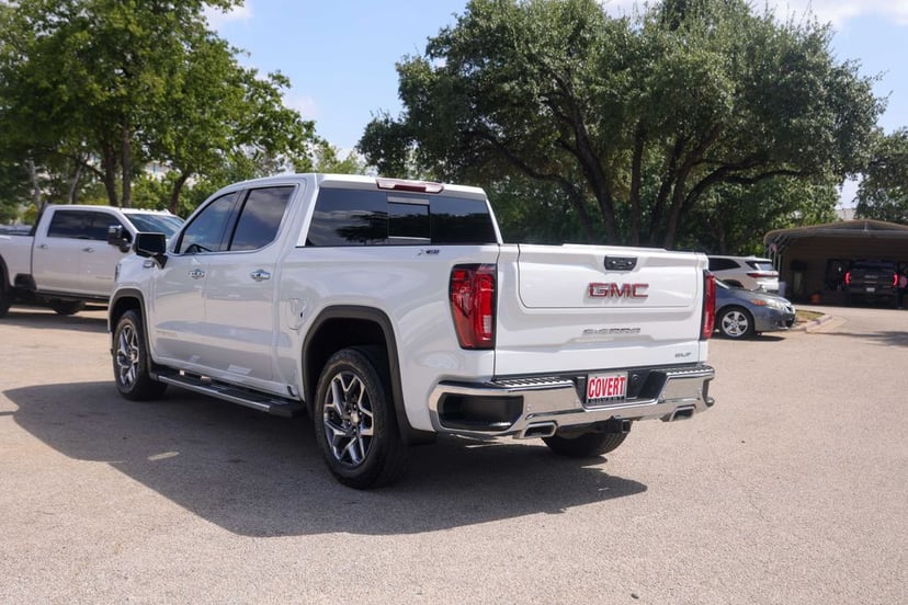 2025 GMC Sierra 1500 - Image 3