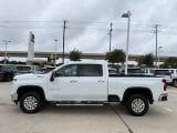 2022 Chevrolet Silverado - Preview 7