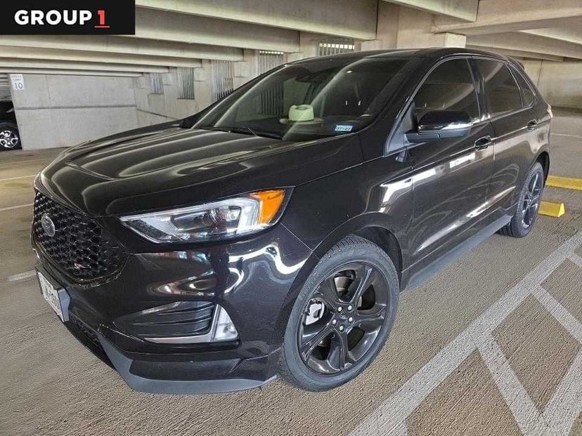 2023 Ford Edge - Image 2