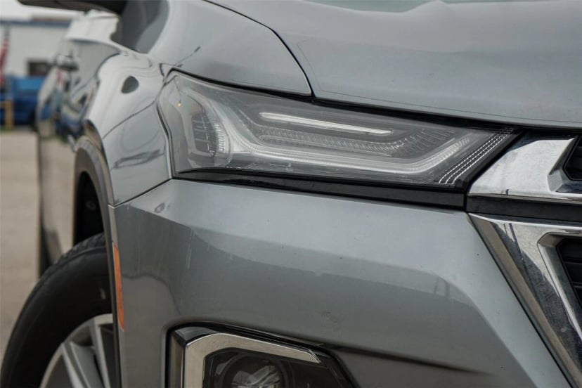 2023 Chevrolet Traverse - Image 3