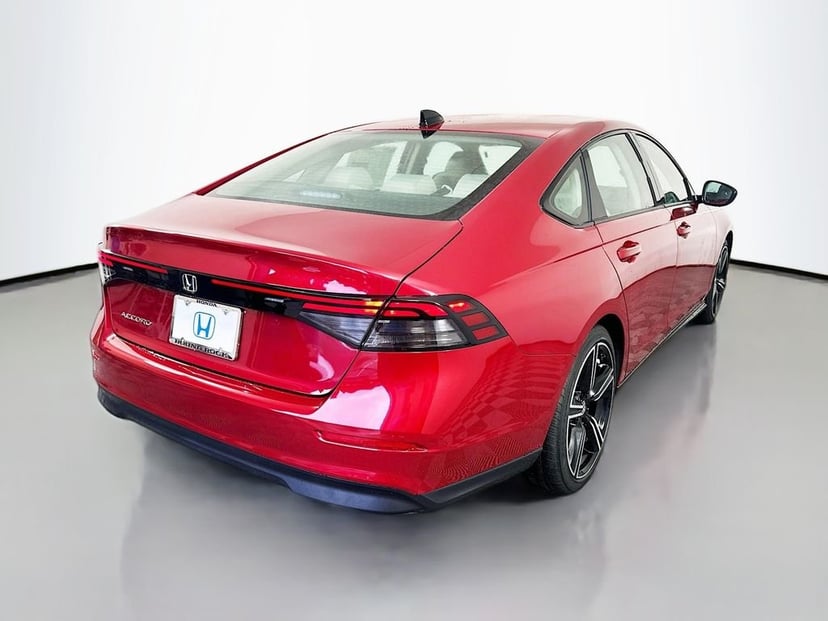2026 Honda Accord SE 4D Sedan Radiant Red Metallic - Image 3