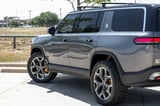 2023 Rivian R1S - Preview 13