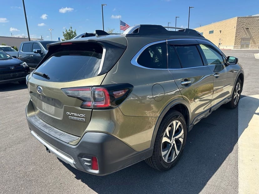 2022 Subaru Outback - Image 3