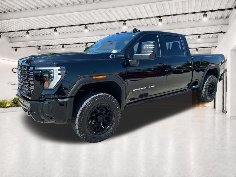 2026 GMC Sierra 2500HD Denali Ultimate - Image 2