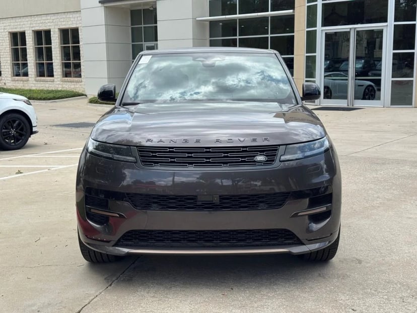 2026 Land Rover Range Rover Sport - Image 3