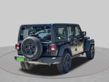 2024 Jeep Wrangler - Preview 5