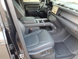 2025 Land Rover Defender - Preview 10