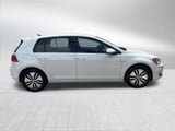 2016 Volkswagen E-Golf - Preview 5