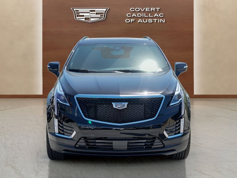 2026 Cadillac XT5 - Image 2