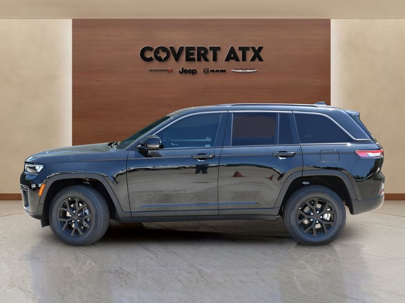 2026 Jeep Grand Cherokee Altitude - Image 2