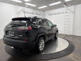 2019 Jeep Cherokee - Preview 6