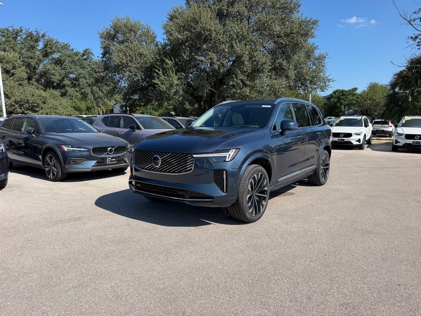 2027 Volvo XC90 - Image 1