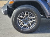2025 Jeep Wrangler - Preview 10