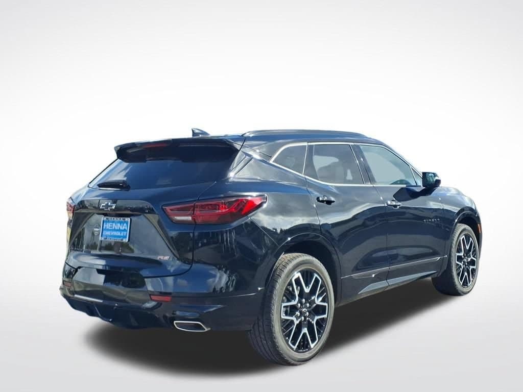 2026 Chevrolet Blazer - Image 3