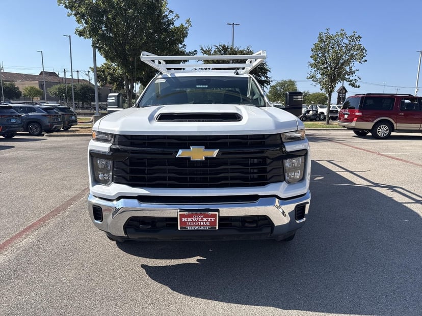 2026 Chevrolet Silverado 2500 HD - Image 2
