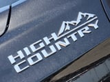 2026 Chevrolet Suburban - Preview 8