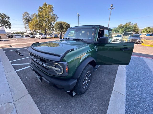 2022 Ford Bronco - Image 1