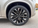 2026 Volvo XC90 - Preview 6
