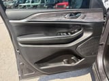 2024 Jeep Grand Cherokee L - Preview 7