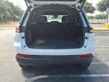 2024 Jeep Grand Cherokee - Preview 10