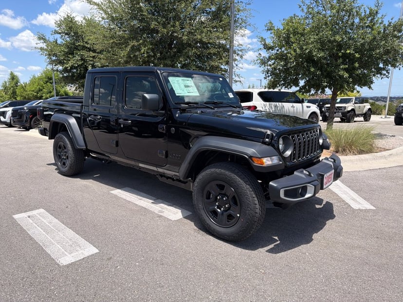 2026 Jeep Gladiator - Image 1
