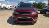 2018 Chrysler Pacifica - Preview 2