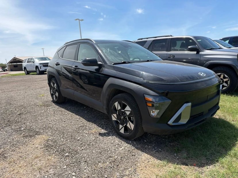 2025 Hyundai Kona - Image 2
