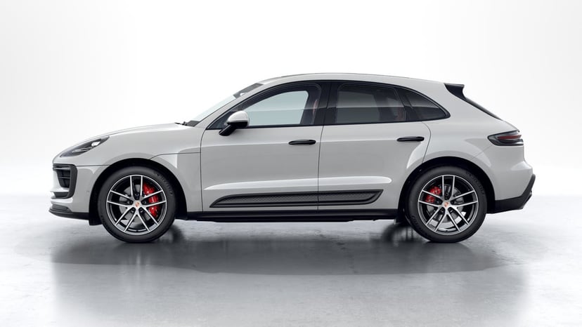 2023 Porsche Macan - Image 1