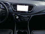2026 Chrysler Pacifica - Preview 3