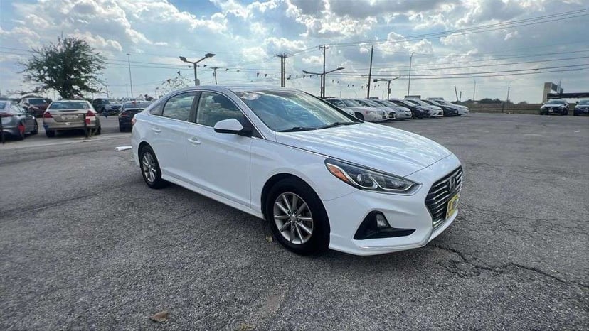 2019 Hyundai Sonata - Image 1