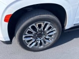 2023 GMC Yukon - Preview 9