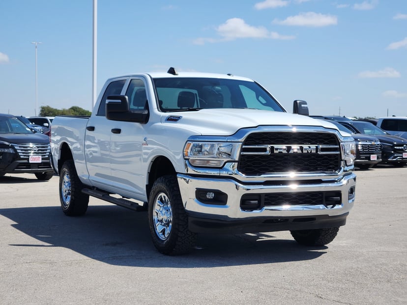 2024 Ram 2500 - Image 2