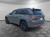 2027 Jeep Grand Cherokee - Preview 3