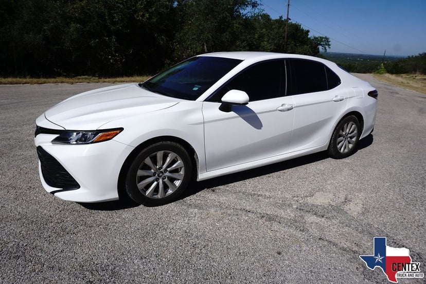 2018 Toyota Camry - Image 2
