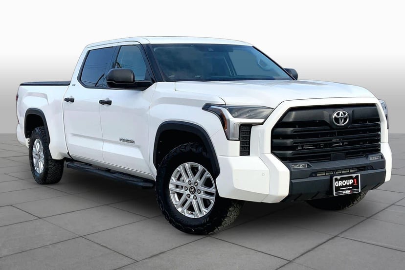 2022 Toyota Tundra - Image 1